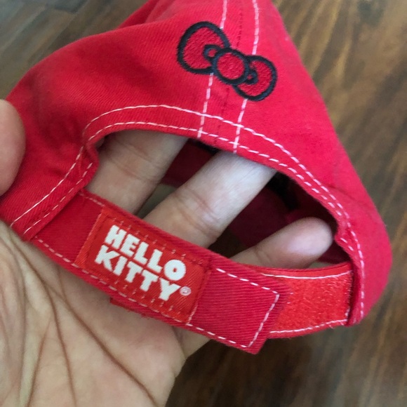 Hello Kitty hat - Picture 12 of 12